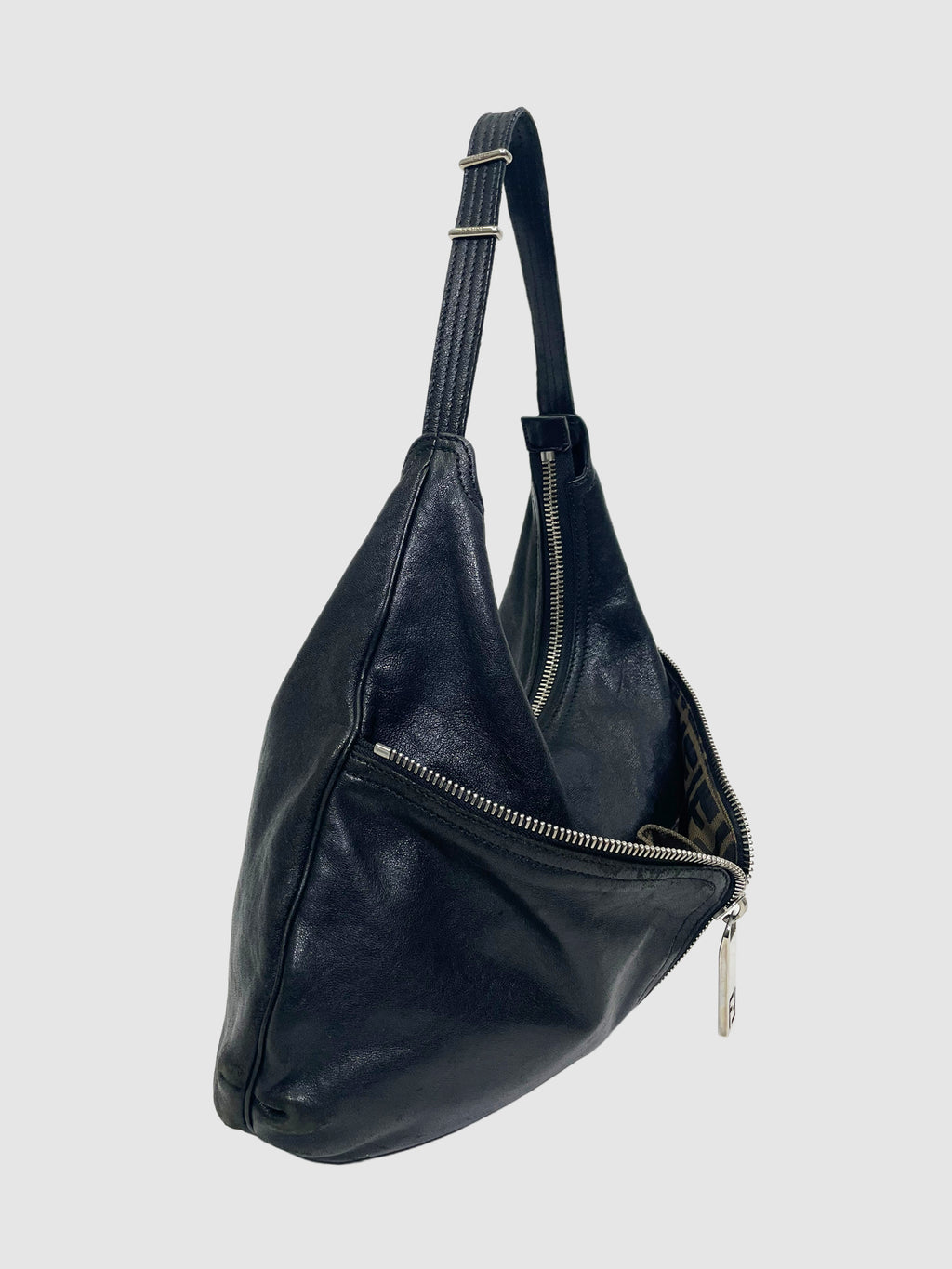 Fendi Leather Zipper Hobo