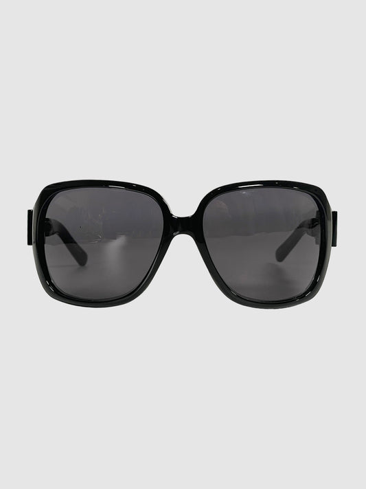 Oversized Sunglasses with Bow Accent
