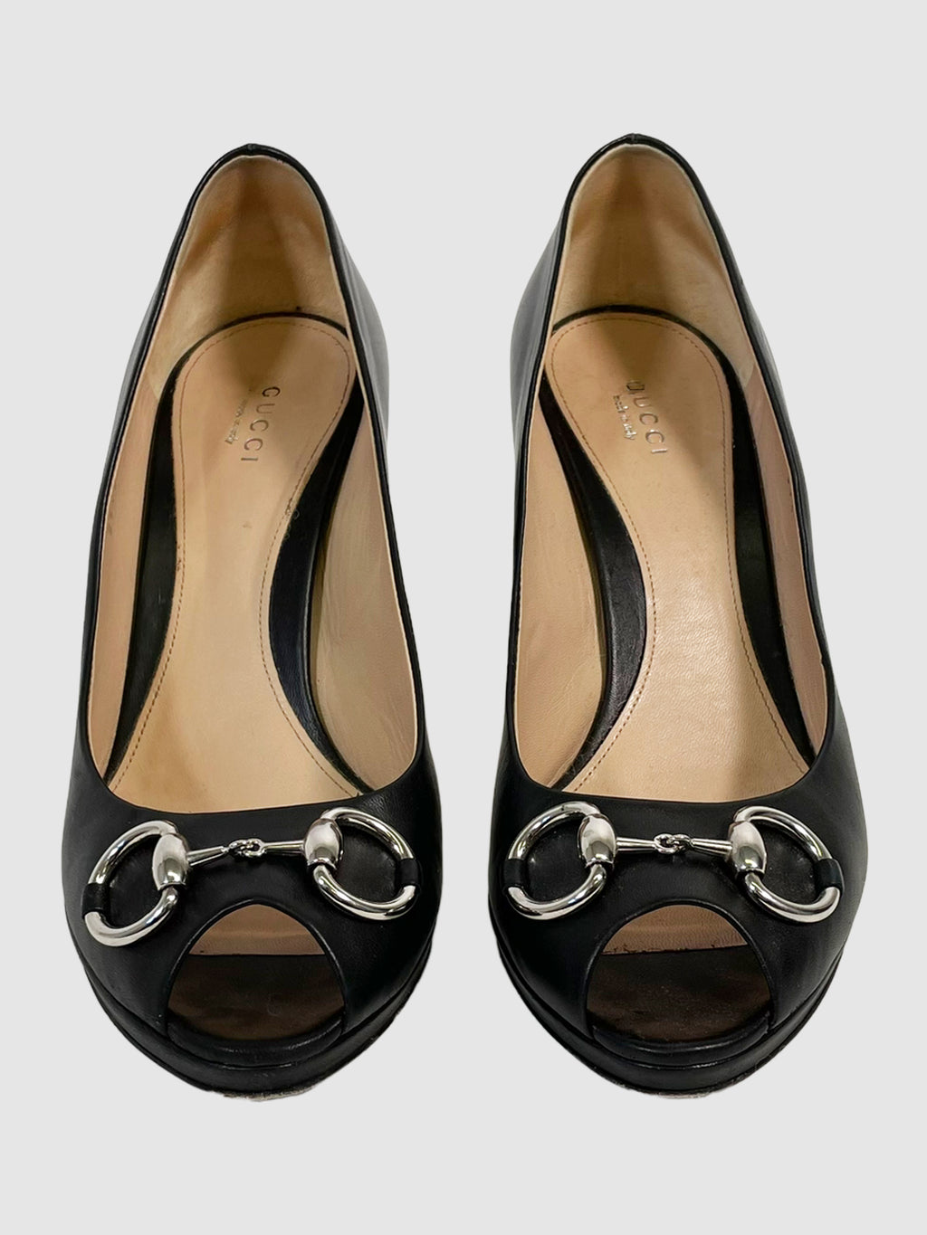 Gucci Horsebit Accent Leather Pumps - Size 39.5