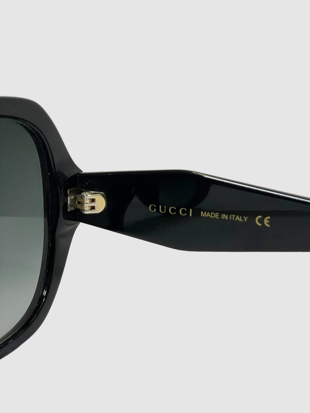 Gucci Interlocking G Logo Oversize Sunglasses