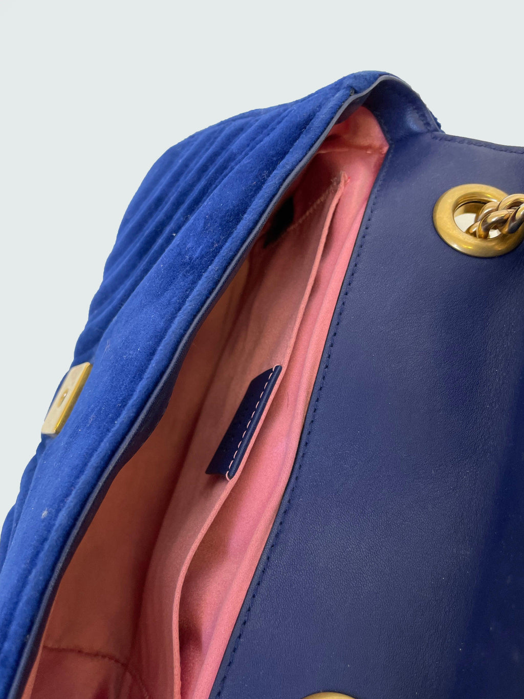 Gucci "Marmont Matelassé" - Second Nature Boutique