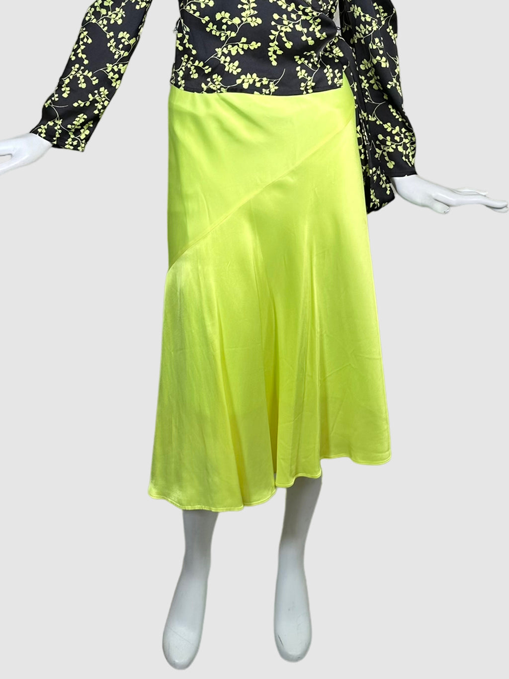 Flare Skirt - Size 6