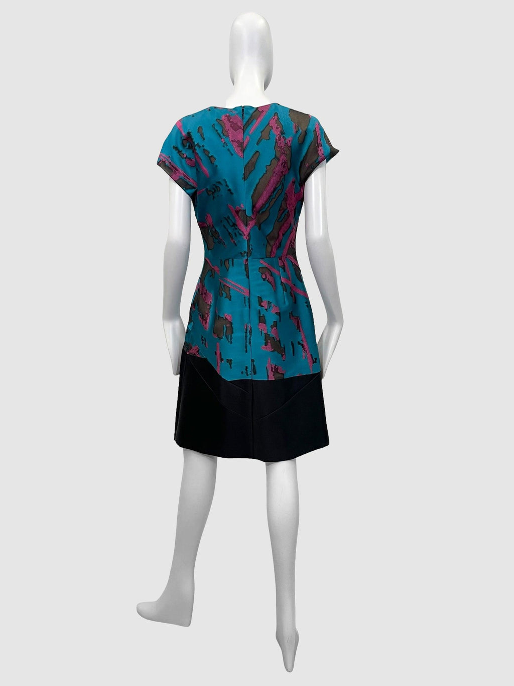 J. Mendel - Size 8 - Second Nature Boutique