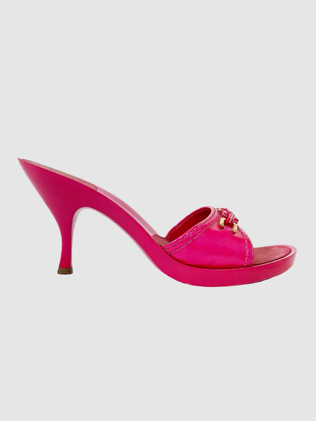 Louis Vuitton - Size 39 - Second Nature Boutique