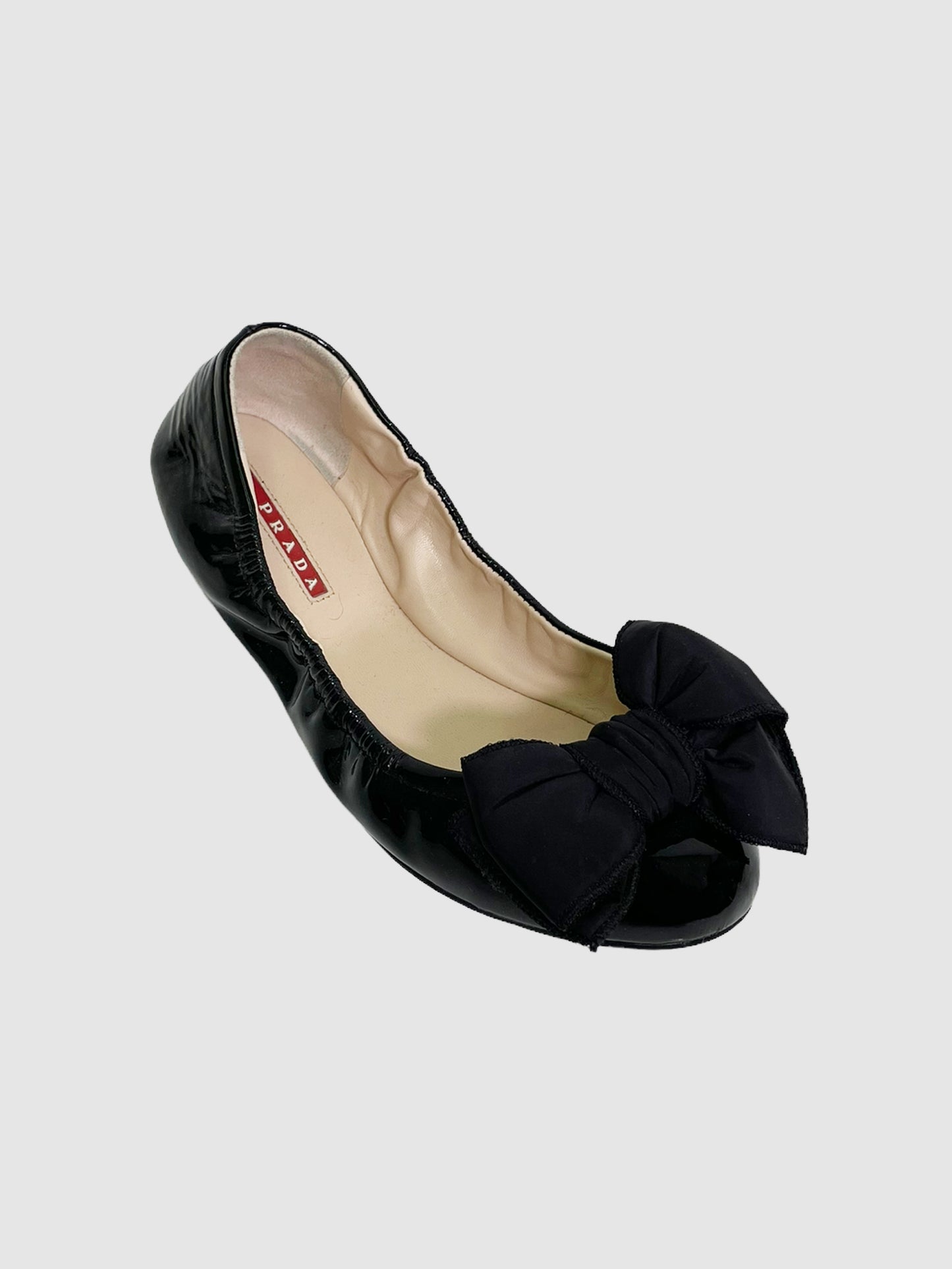 Prada Black Patent Leather w/ Bow Flats - Size 38.5