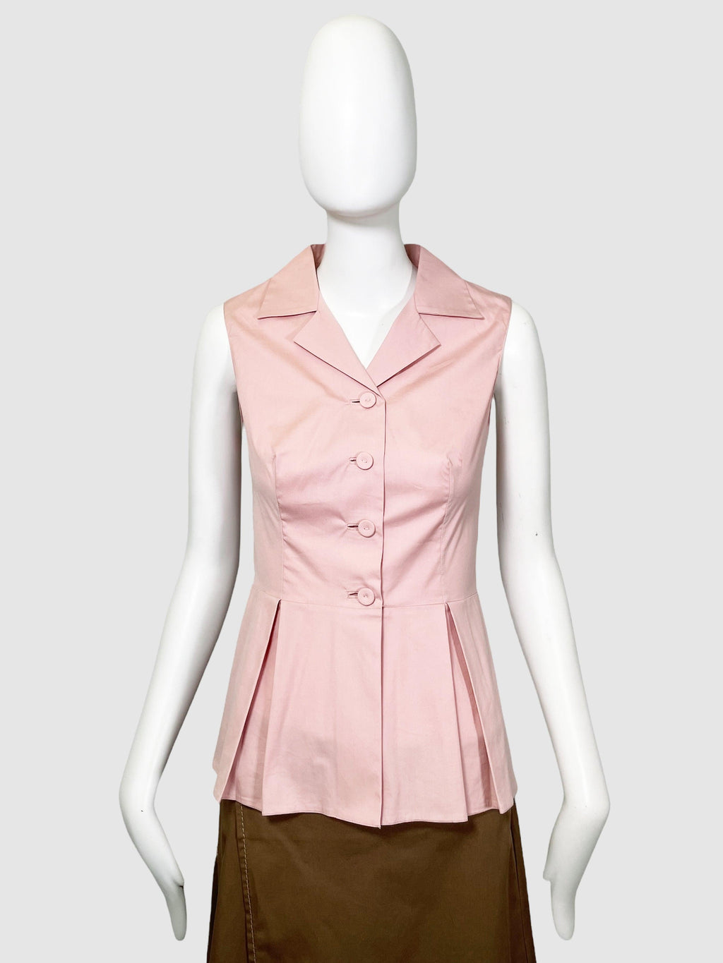 Prada - Size 42 - Second Nature Boutique