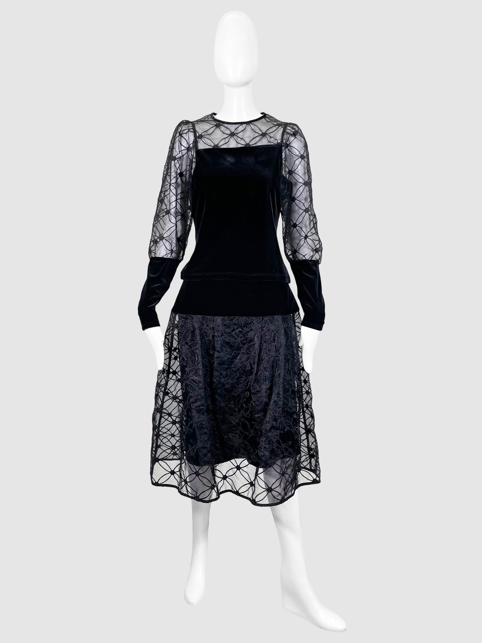 Velvet and Mesh 3-Piece Set - Size 42