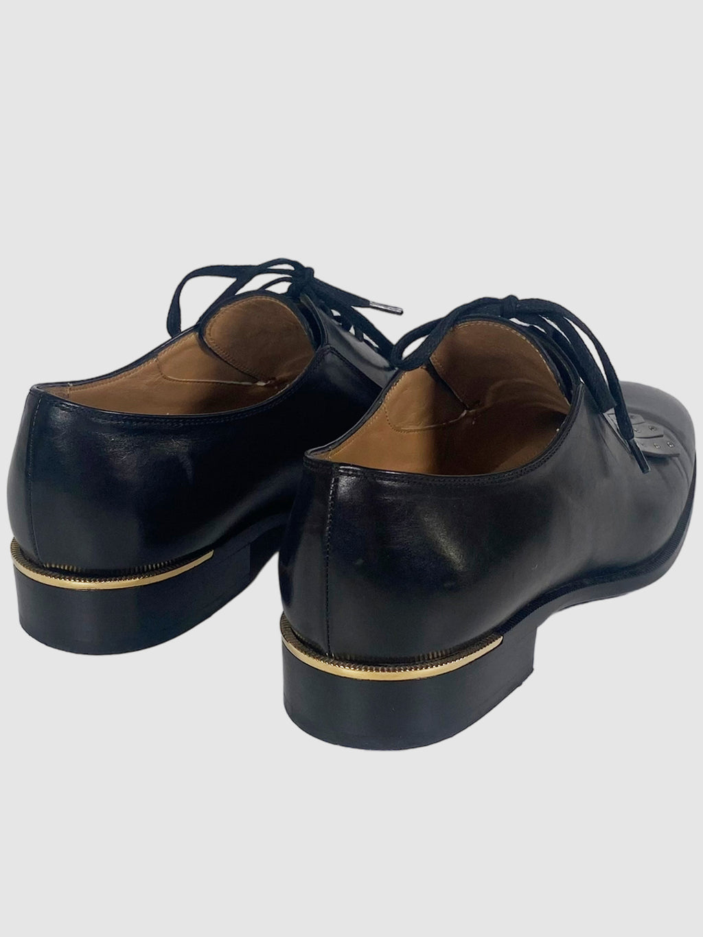 Salvatore Ferragamo Lace-Up Leather Oxfords - Size 6.5