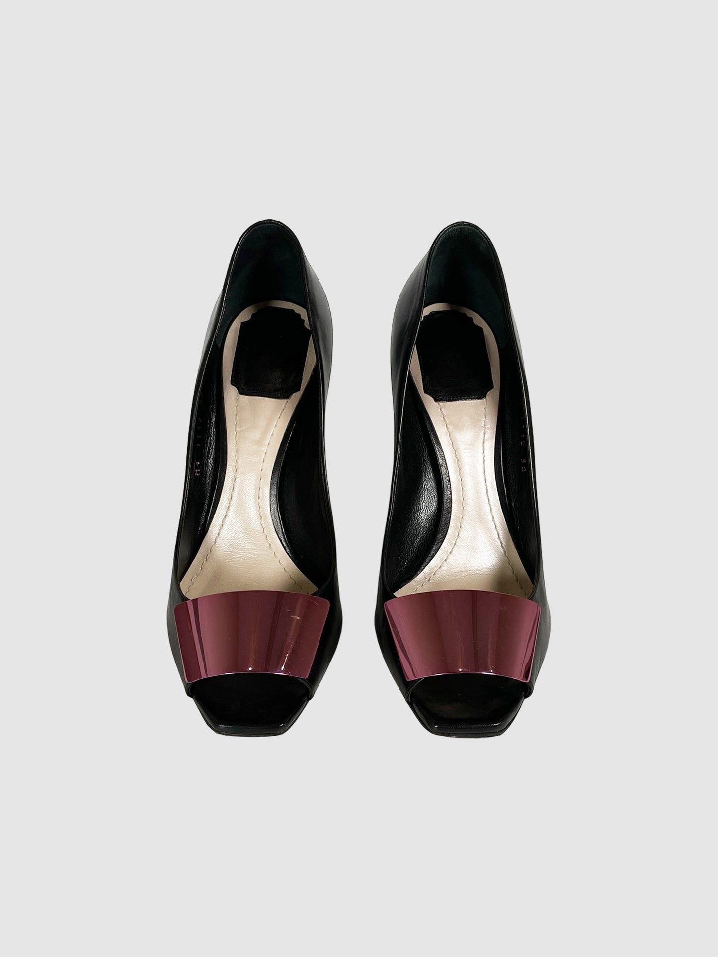Christian Dior Plaque Peep Toe Pumps - Size 38