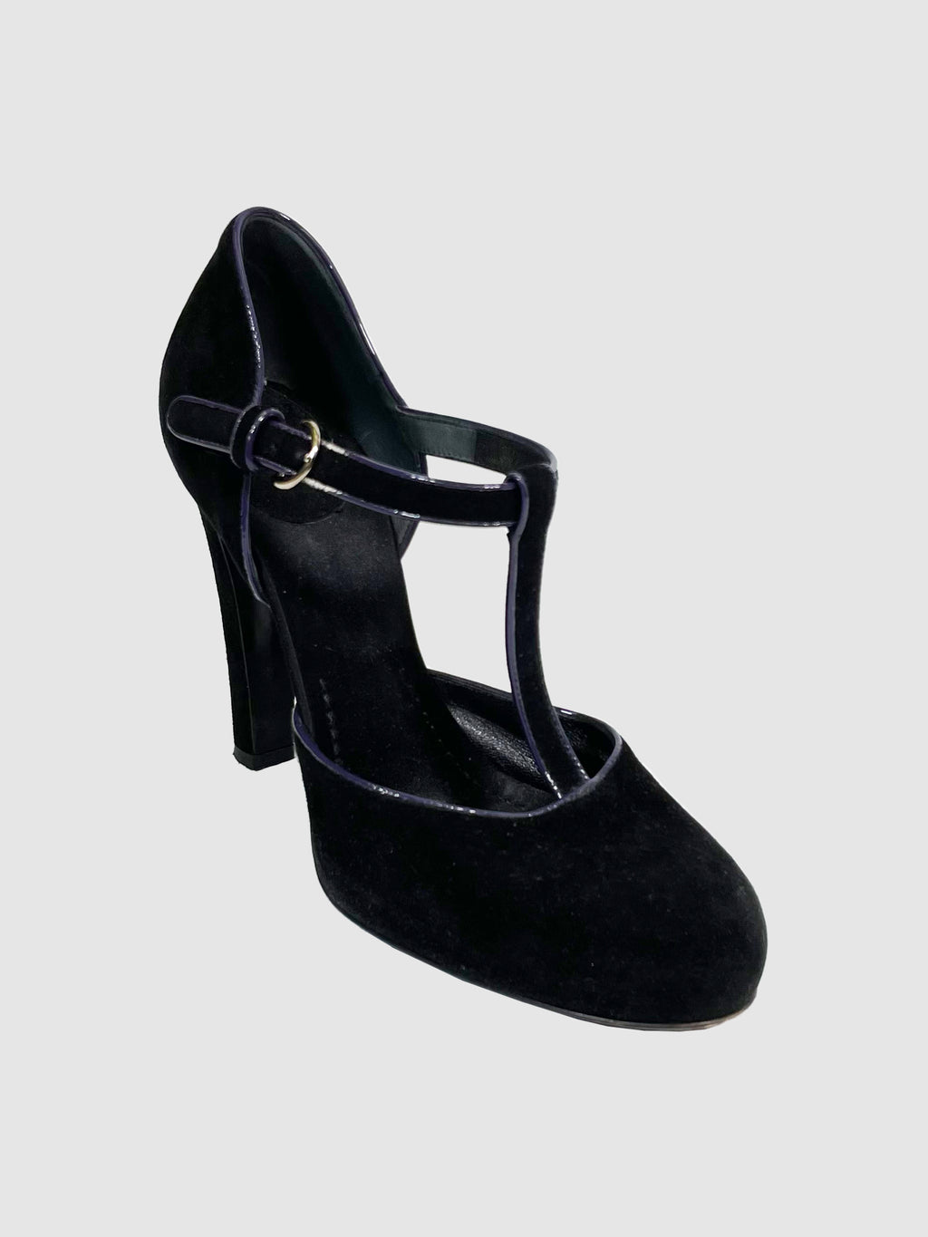 Dolce & Gabbana Suede Pumps - Size 39