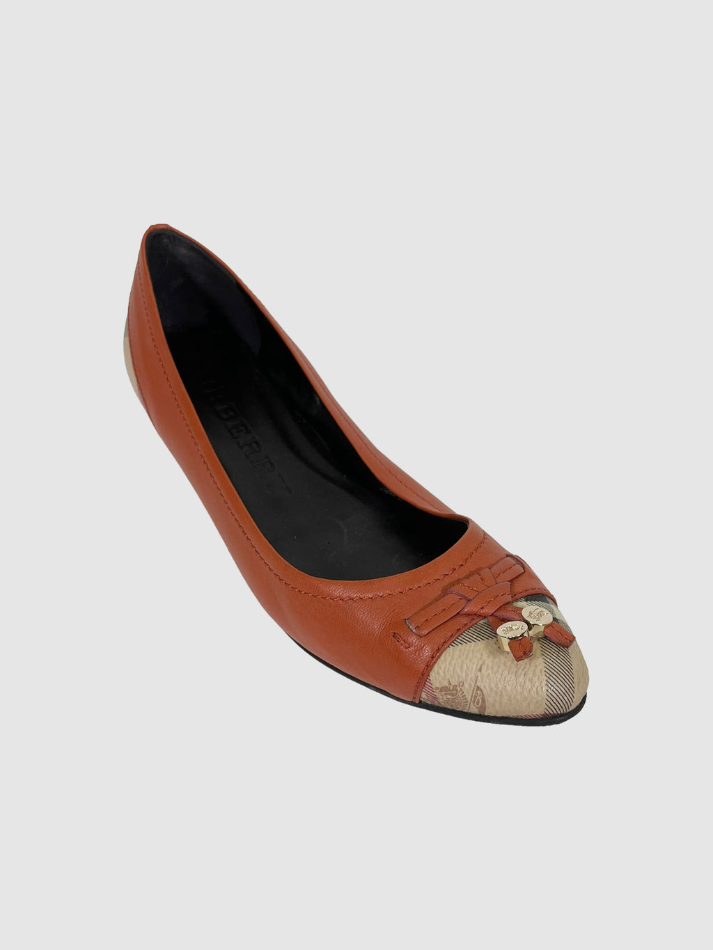 Burberry Leather Flats - Size 39