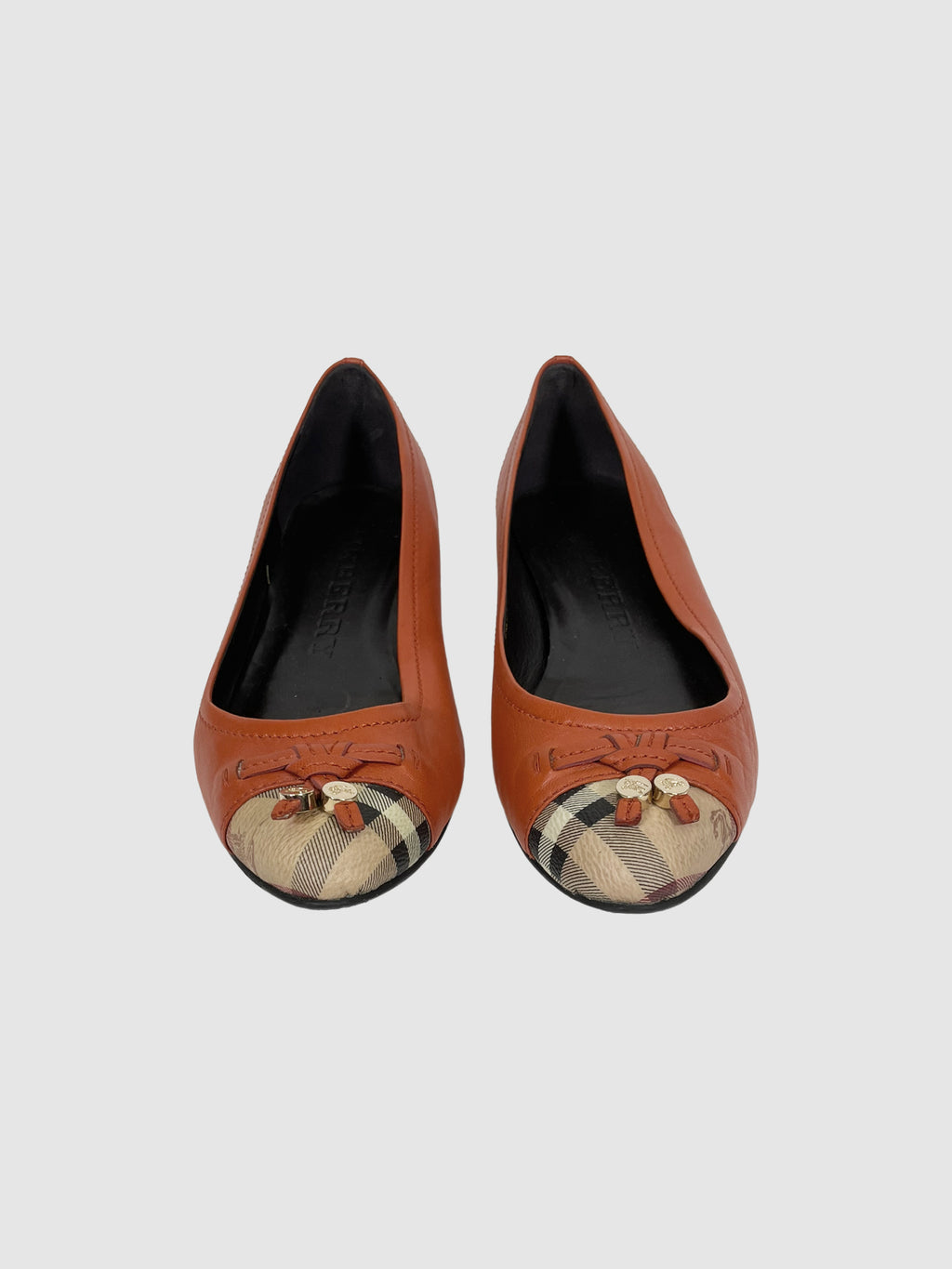 Burberry Leather Flats - Size 39