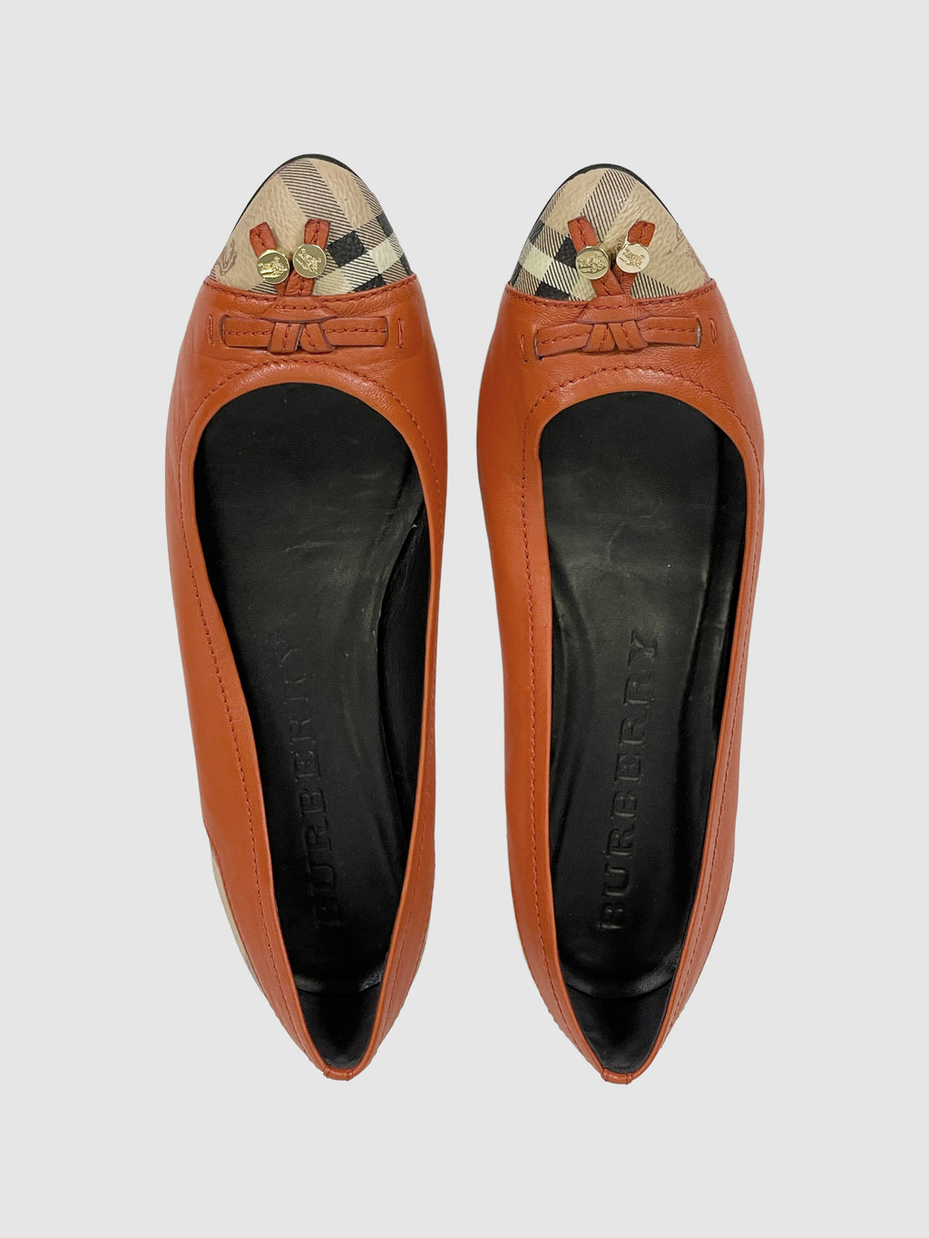Burberry Leather Flats - Size 39