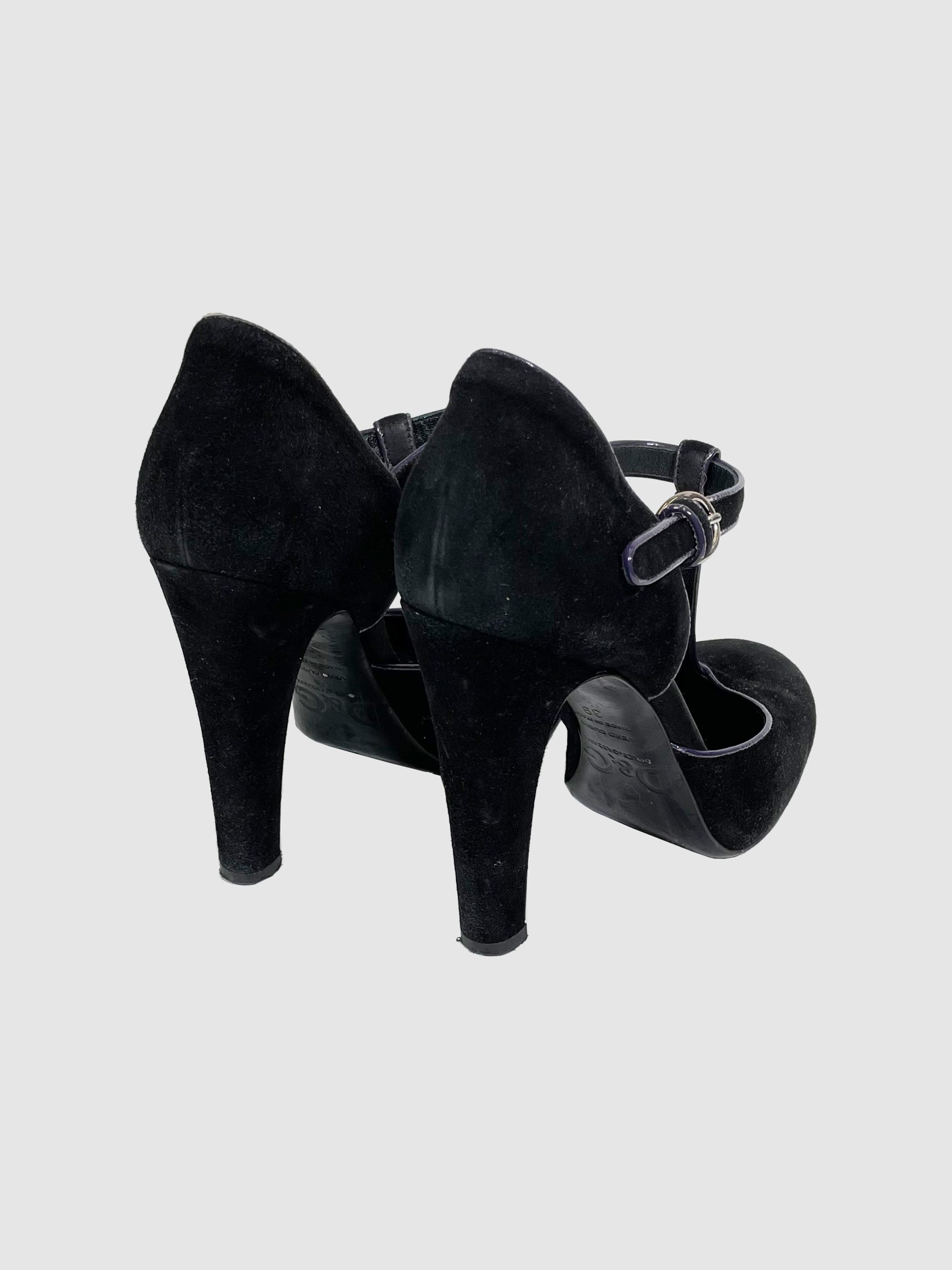 Dolce & Gabbana Suede Pumps - Size 39
