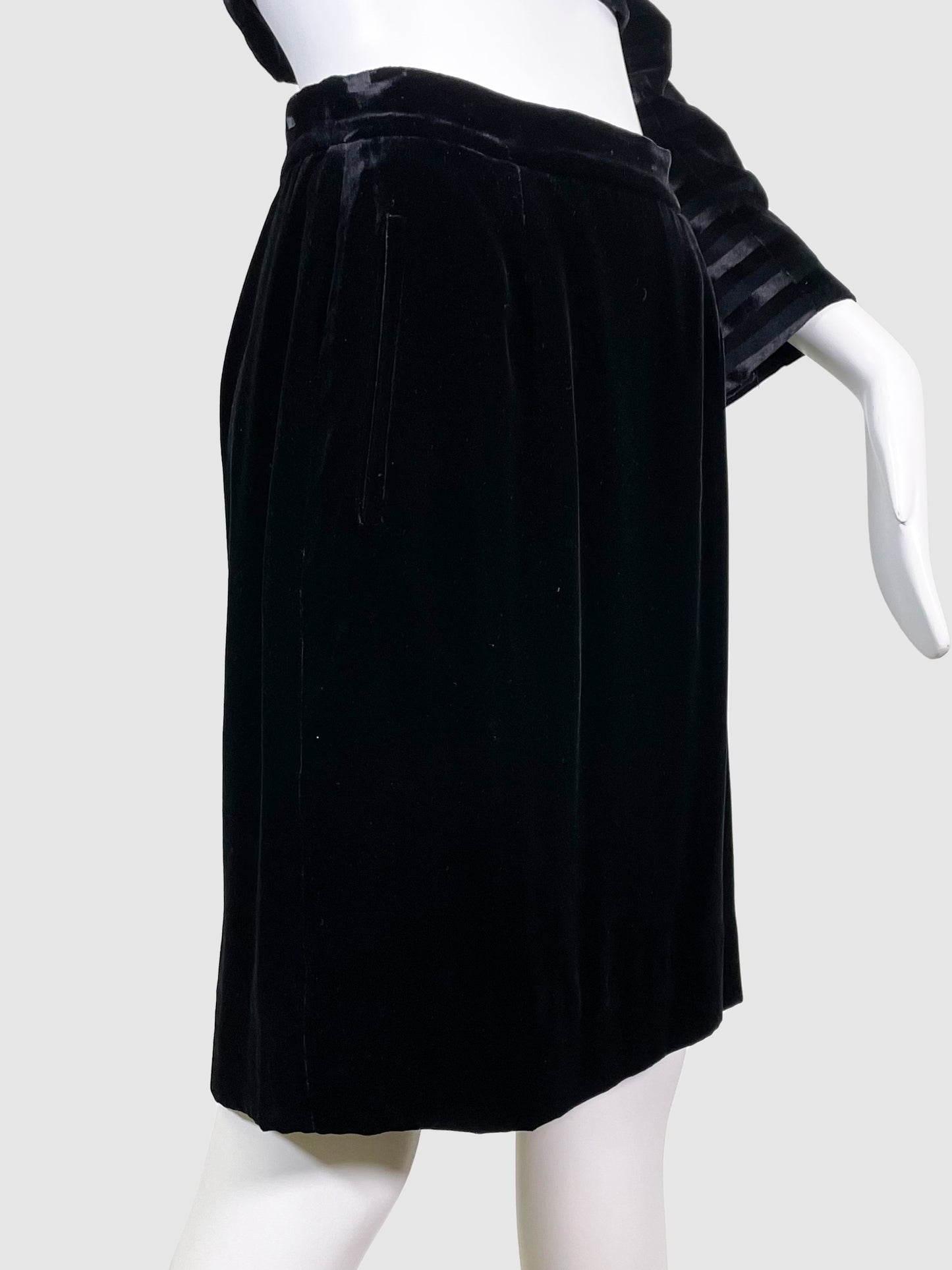 Giorgio Armani Velvet Skirt - Size 44