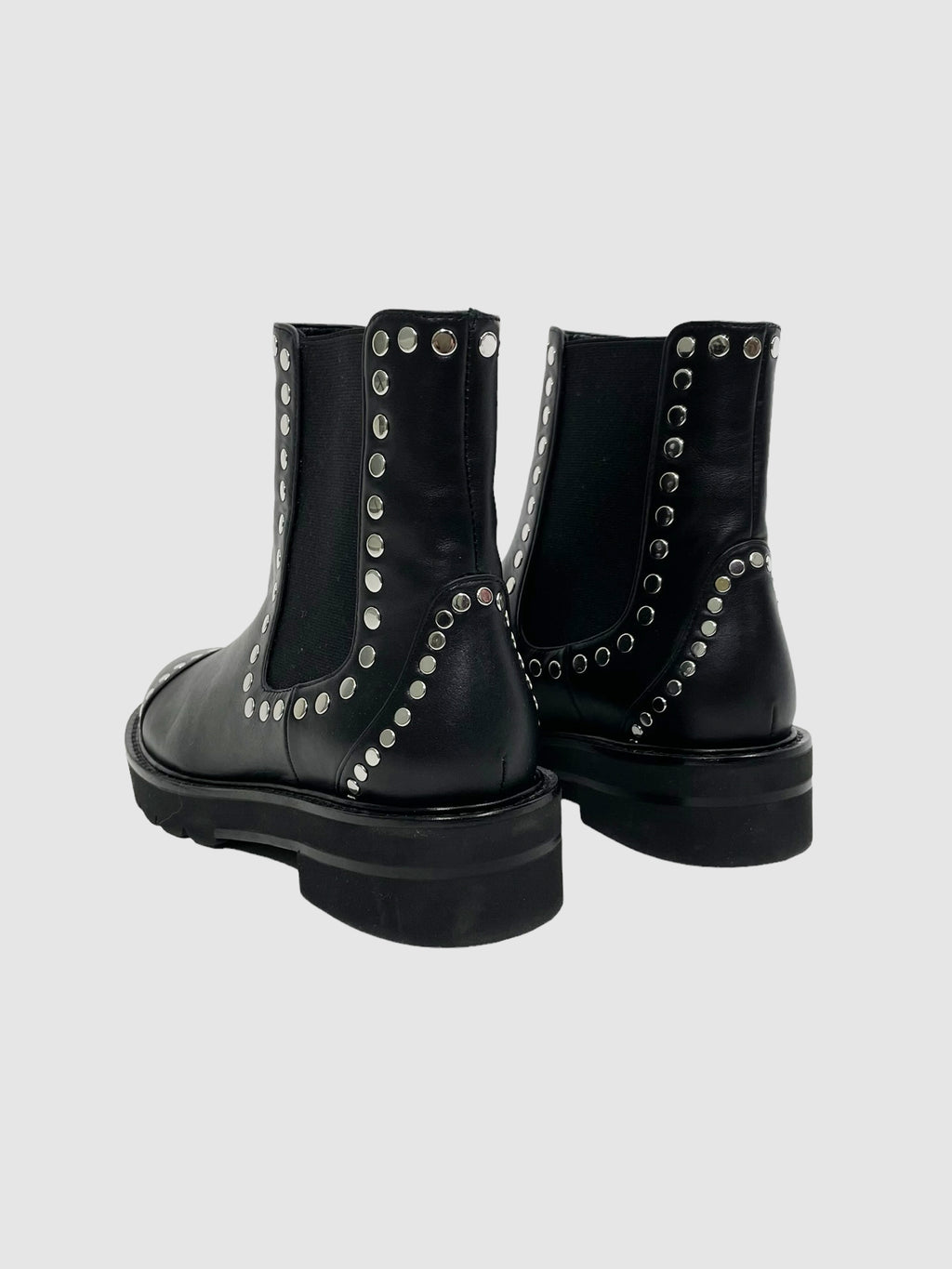 Stuart Weitzman - Size 7