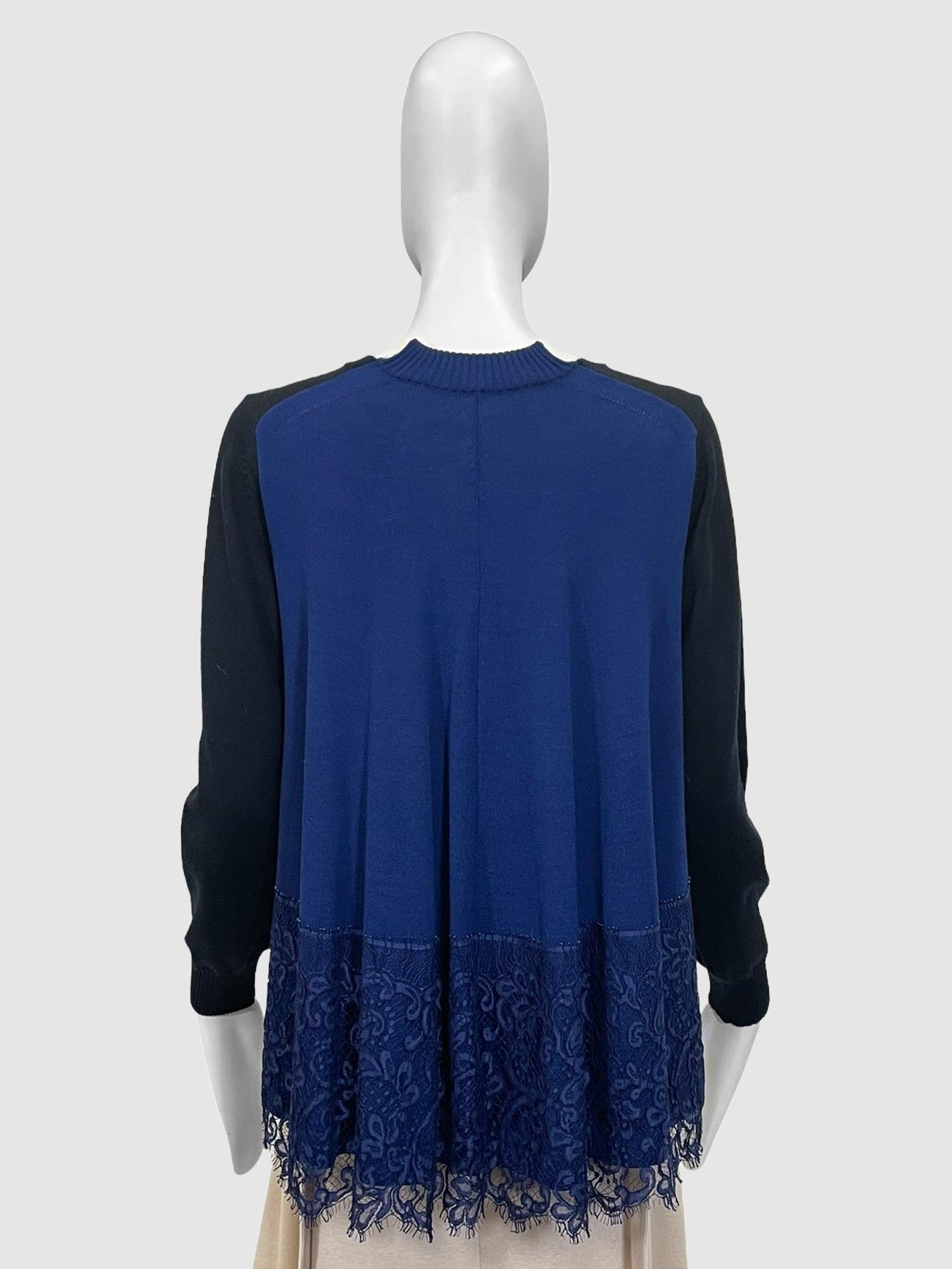 sacai - Size L - Second Nature Boutique